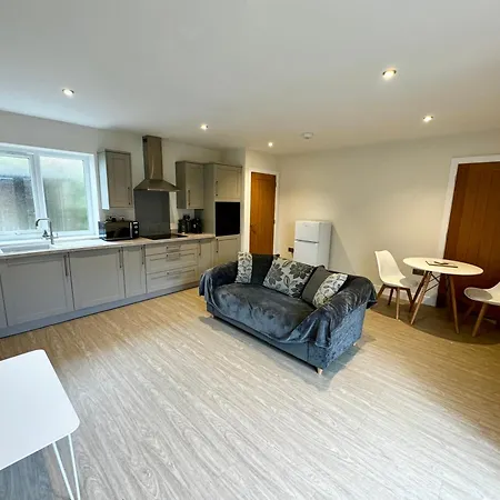 Luxury Isla Cottages, Bourne! Dog-Friendly, Countryside Views, Garden, Parking, 5Mins Pubs - Family Holiday Room photo