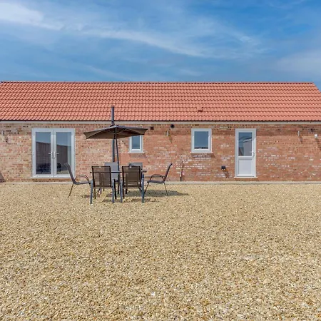 Luxury Isla Cottages Bourne, Dog Friendly With Garden, Parking, Countryside Views, Family Holidays & Easy Access To Town Exterior photo