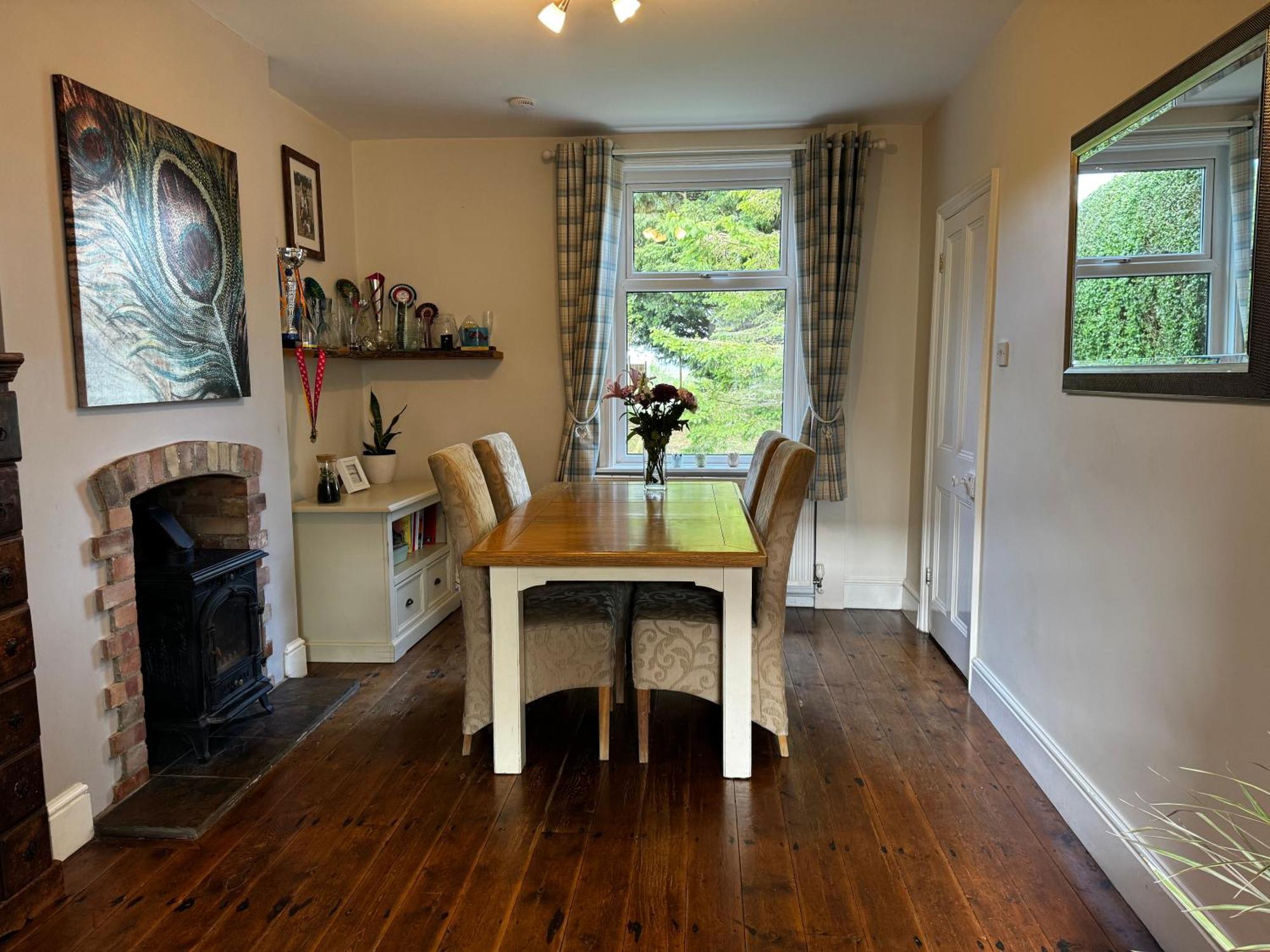 Villa Luxury Isla Cottages, Bourne! Dog-friendly, Countryside Views, Garden, Parking, 5mins Pubs - Family Bourne