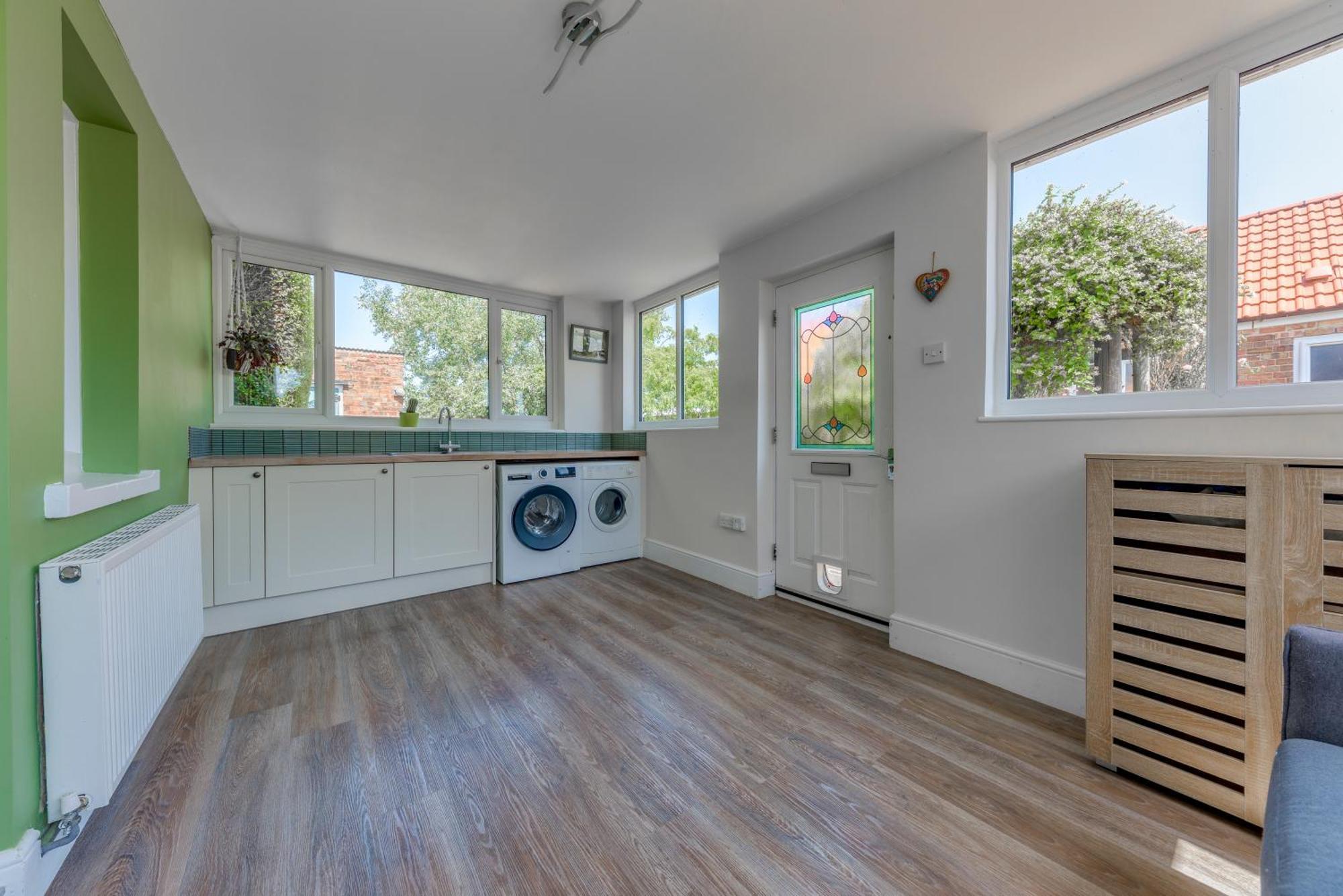 Villa Luxury Isla Cottages Bourne, Dog Friendly With Garden, Parking, Countryside Views, Family Holidays & Easy Access To Town